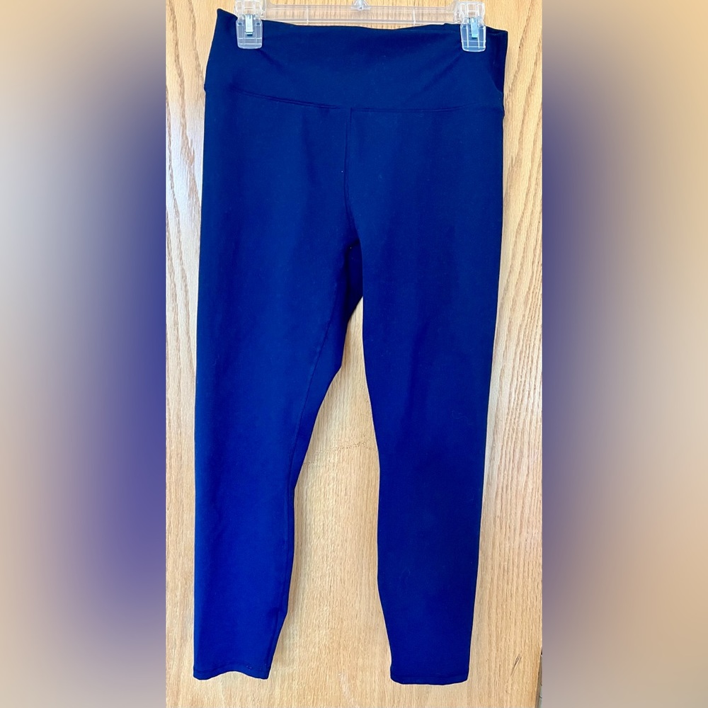 Blue, size Large, Powerhold by Fabletics capri legging